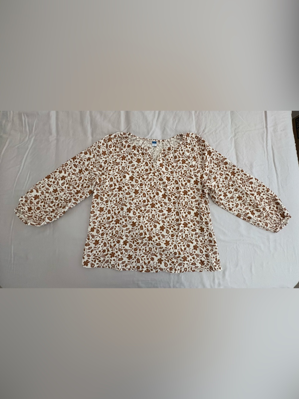 Old Navy Brown and White Floral 100% Cotton Gauze Button-Front Blouse